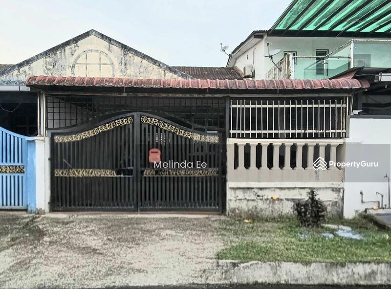 For Sale - Skudai Taman Gemilang Renovated Single Storey Terrace Fully Extend
