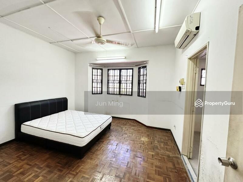 Untuk Dijual - 2 STOREY LANDED PANDAN INDAH