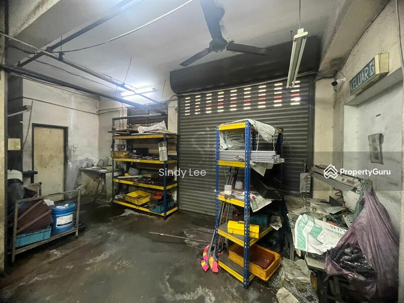 Untuk Disewa - FACTORY LIGHT RENT AT FORTUNE PARK SUNGAI PINANG 3250 SQFT RARE IN MARKET