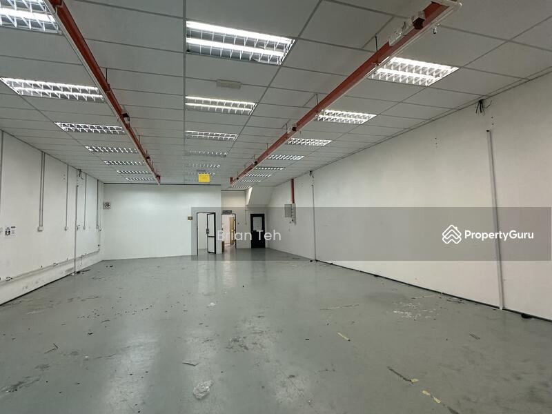 For Rent - 1.5 Storey Terrace Light Industrial Factory Rent at Jalan Sungai Tiram