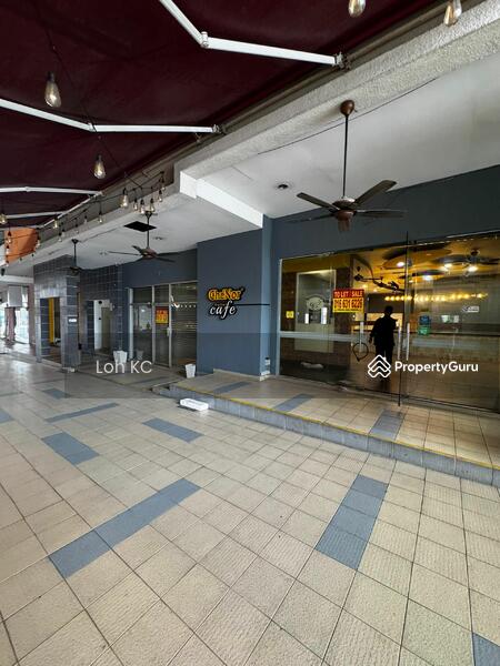 Untuk Disewa - Kelana Jaya ss6 Two Adjoining Shop