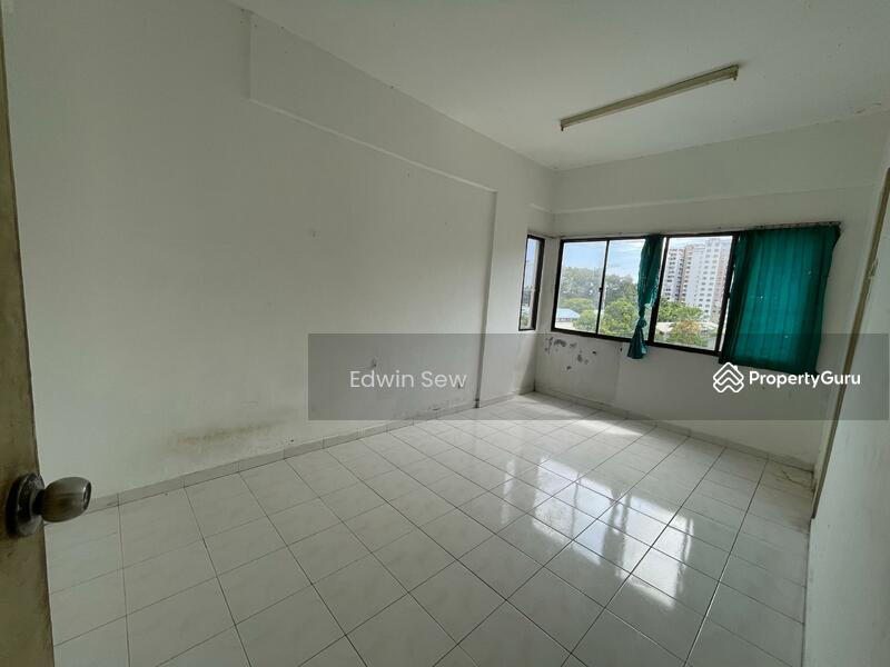 For Sale - AraMas