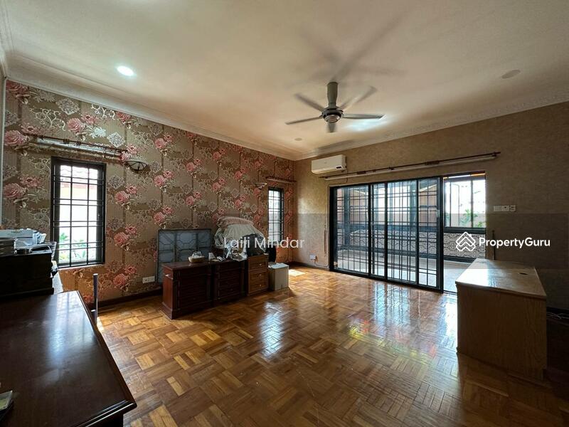 For Sale - USJ 17 Double Storey Semi-Detached House For Sale Facing Open