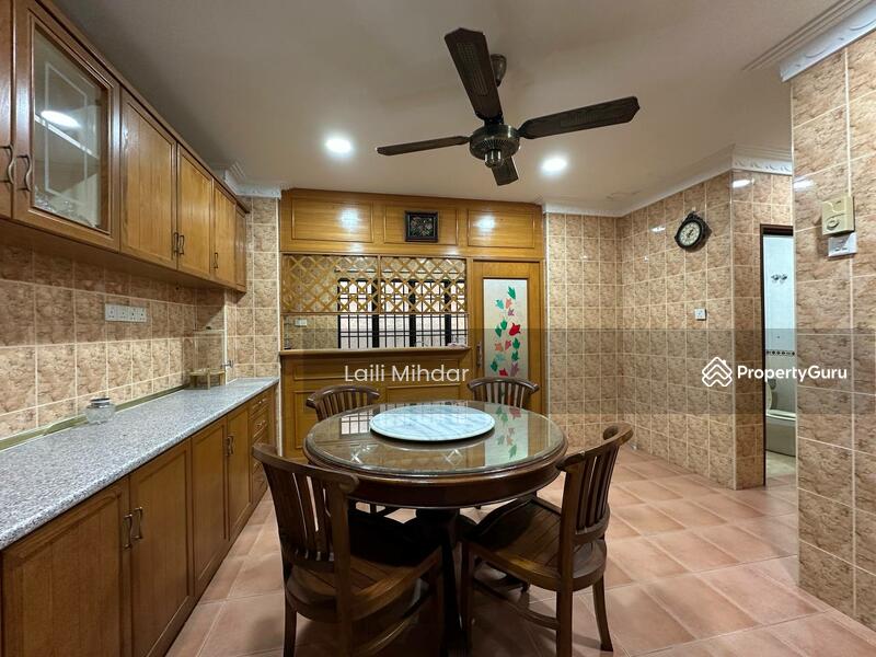 For Sale - USJ 17 Double Storey Semi-Detached House For Sale Facing Open