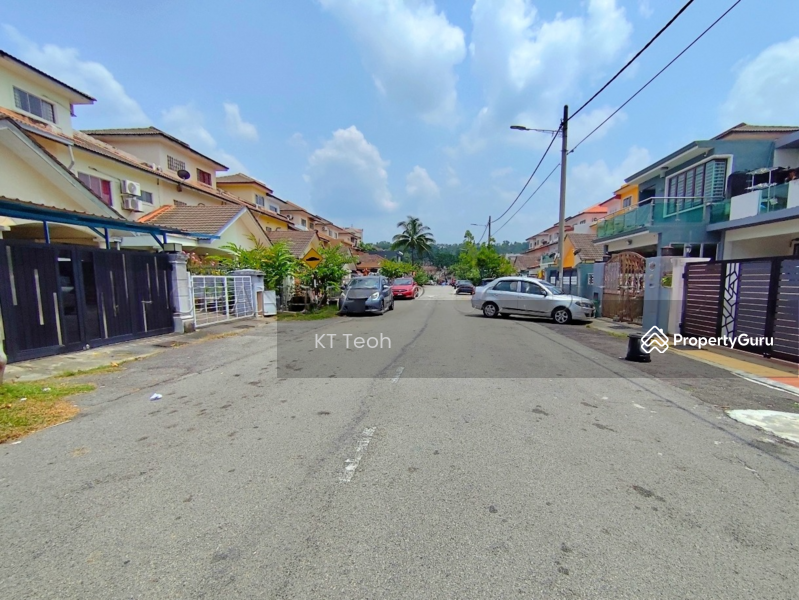 Untuk Dijual - Below Market Value; 2.5 Sty Mid Terrace @ Desa Karunmas, Cheras
