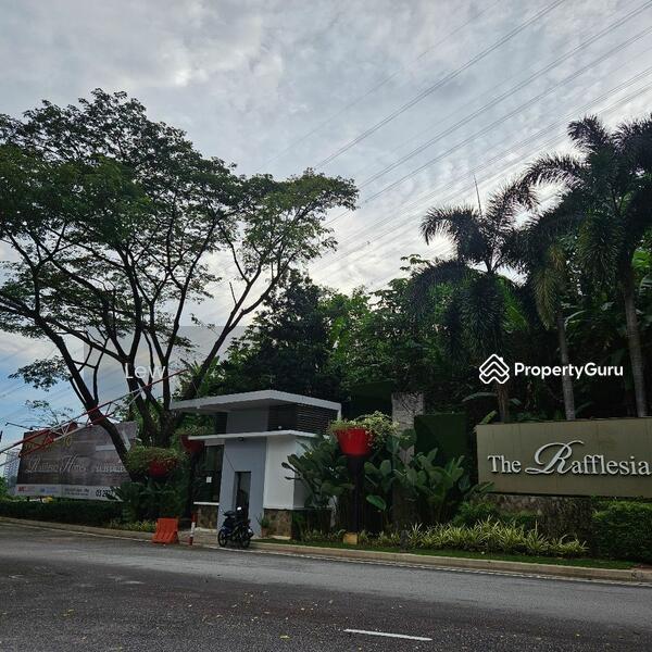 Untuk Dijual - Semi-Detached House at The Rafflesia