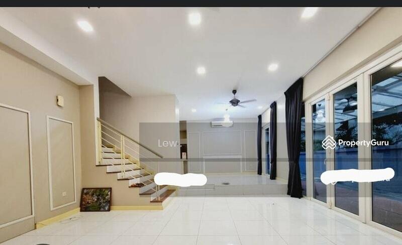 For Rent - Semi-Detached House at The Rafflesia