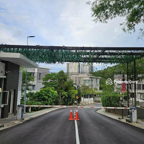 For Rent - Semi-Detached House at The Rafflesia