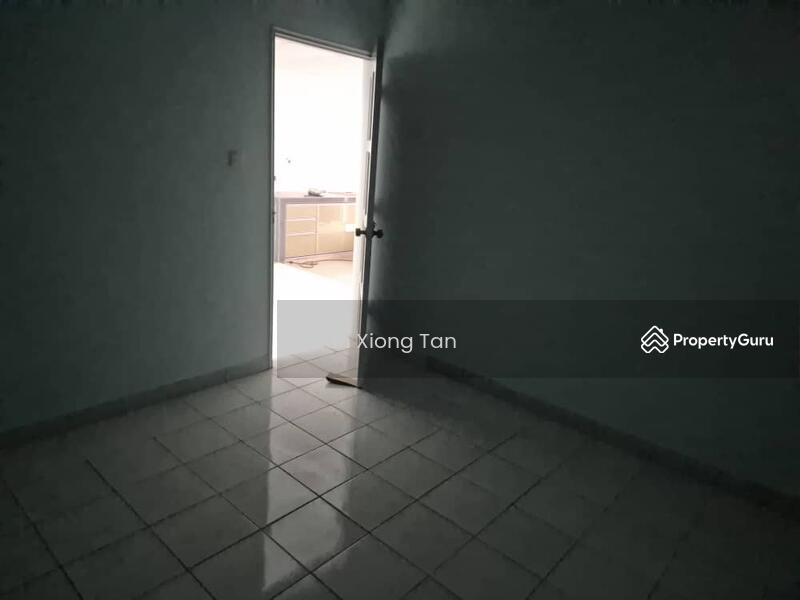 For Sale - Taman Perling