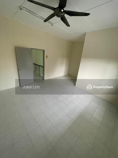 Untuk Disewa - Palm Walk