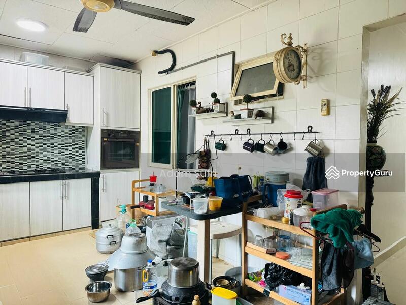 For Sale - 2-storey Terrace House at Seksyen 24