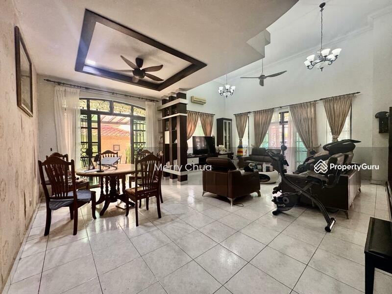 For Sale - Ulu Tiram Taman Pelangi Indah Jalan Pesona 2.5 Storey Semi D