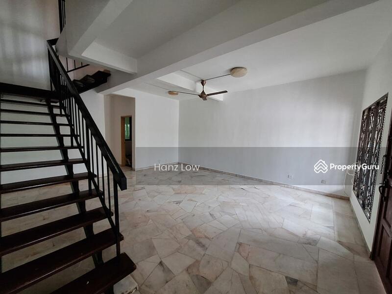 For Rent - ( No Facing House + Extended Kitchen) 2 Sty Saujana Puchong @ Puchong
