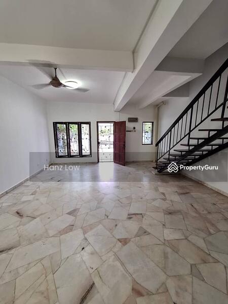 For Rent - ( No Facing House + Extended Kitchen) 2 Sty Saujana Puchong @ Puchong