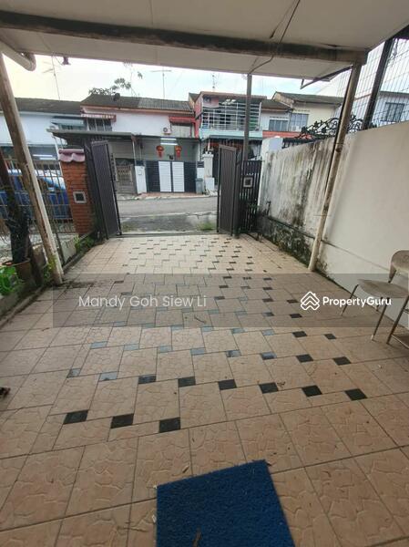 For Rent - Taman Daya Jalan Rumbia Double Storey