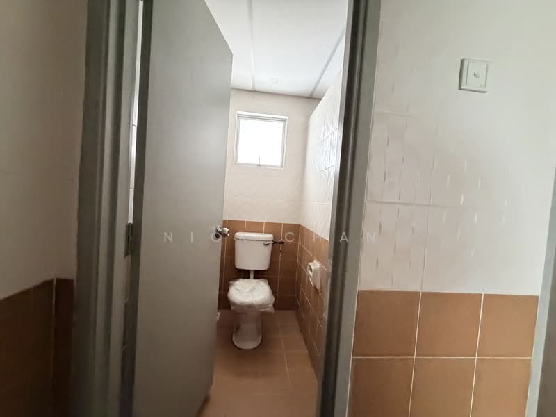 Office for Rent in Dataran Ara Damansara (Ara Damansara) - Nick Chan - Bathroom - PropertyGuru.com.my