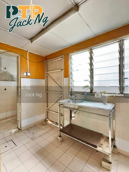 Untuk Disewa - 2-storey Terrace House at Bandar Cassia