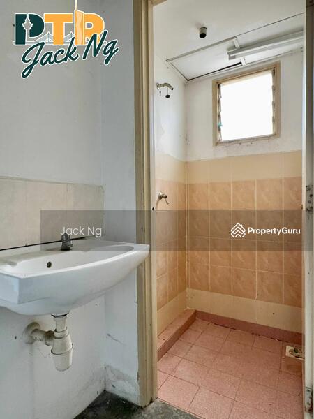 Untuk Disewa - 2-storey Terrace House at Bandar Cassia