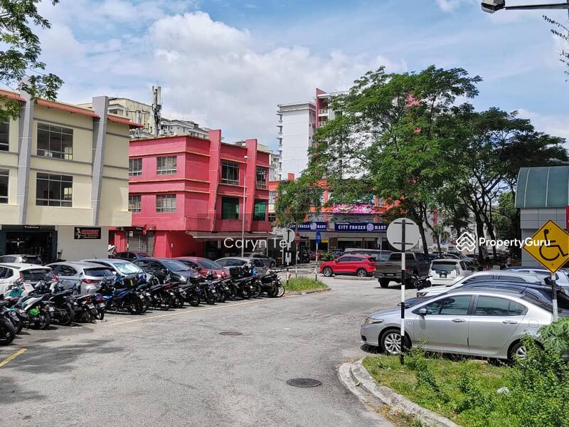 For Sale - Taman Larkin Idaman 3 Storey ( Corner ) Shop