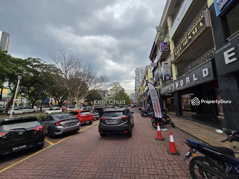 For Sale - Platinum Walk