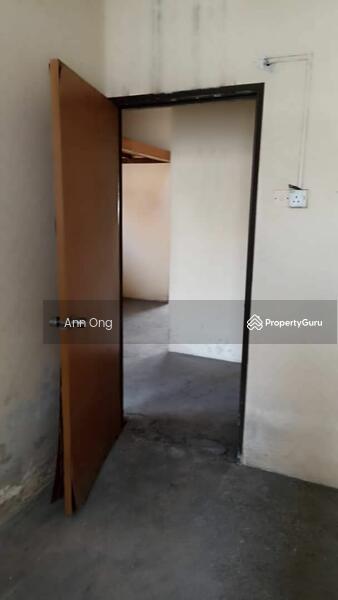 For Sale - 2-storey Terrace House at Taman Maju Jaya