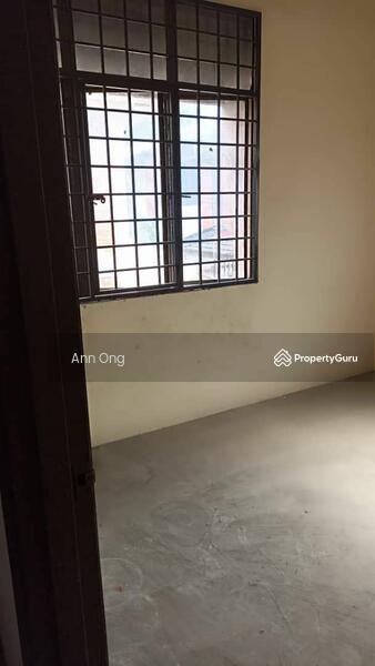 For Sale - 2-storey Terrace House at Taman Maju Jaya