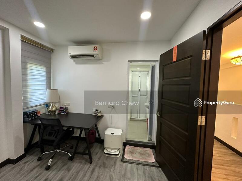 Untuk Dijual - Batu Maung Double Storey Terrace House for Sale