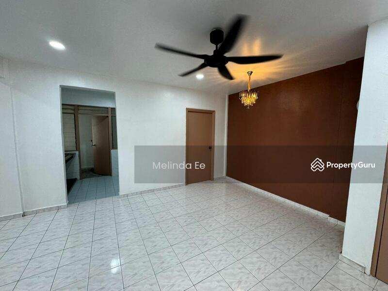 Untuk Dijual - Sri Intan