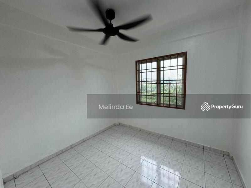 Untuk Dijual - Sri Intan