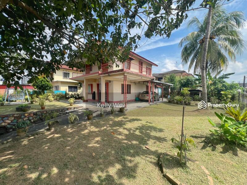 For Sale - Taman Majidee Park @ Johor Bahru Double Storey Bungalow Corner Lot For Sale