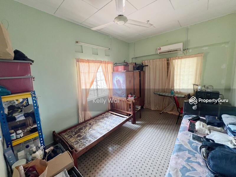 For Sale - Taman Majidee Park @ Johor Bahru Double Storey Bungalow Corner Lot For Sale