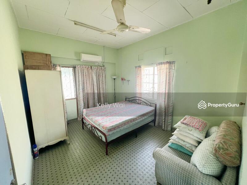 For Sale - Taman Majidee Park @ Johor Bahru Double Storey Bungalow Corner Lot For Sale