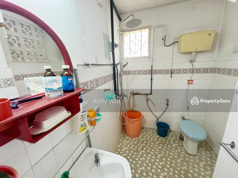 For Sale - Taman Majidee Park @ Johor Bahru Double Storey Bungalow Corner Lot For Sale