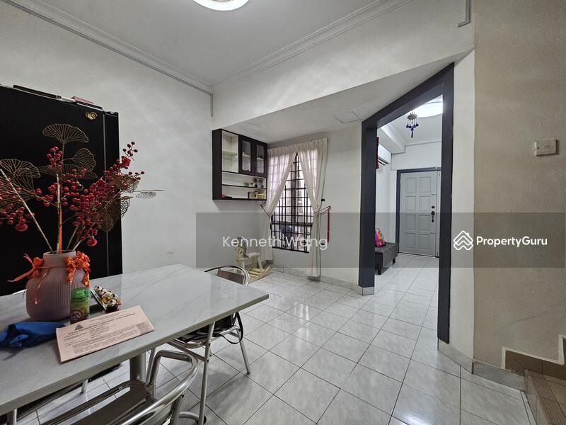For Sale - Saujana Damansara