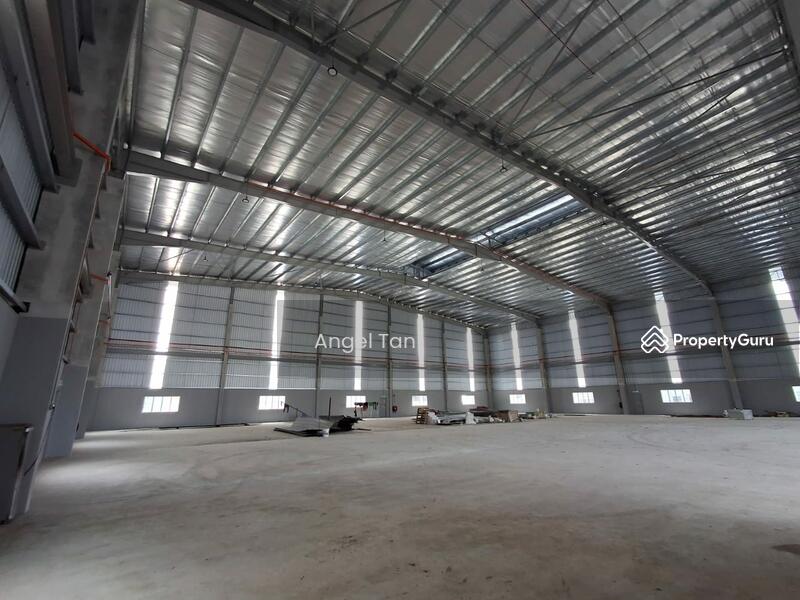 For Rent - Senai Idaman