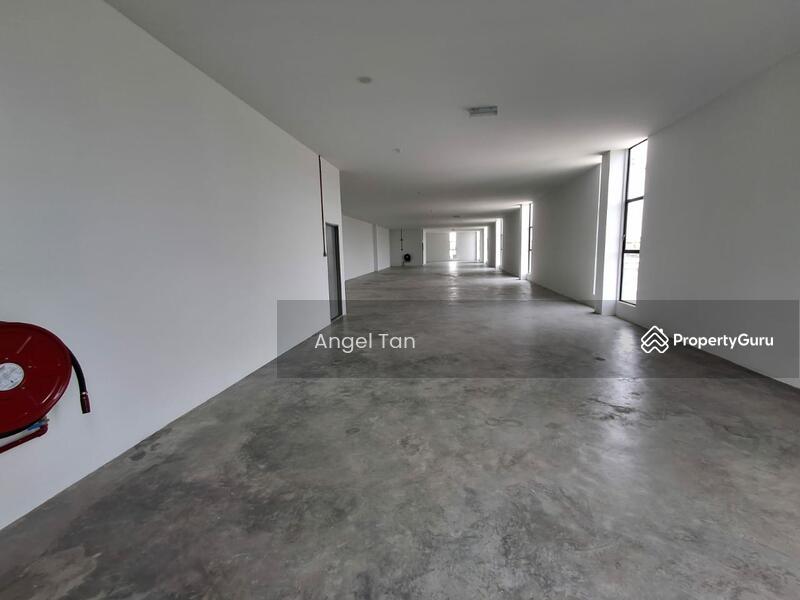 For Rent - Senai Idaman