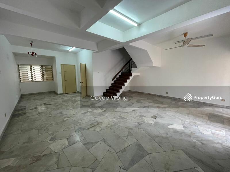 For Sale - Bandar Menjalara