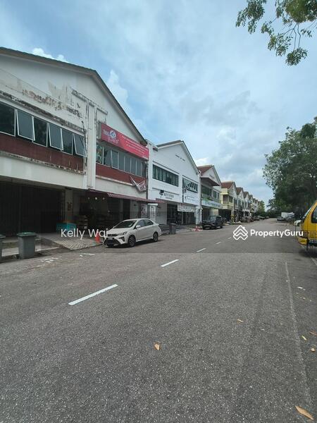 Untuk Dijual - Jalan Bukit Impian 16 @ Taman Impian Emas Double Storey Shoplot For Sale