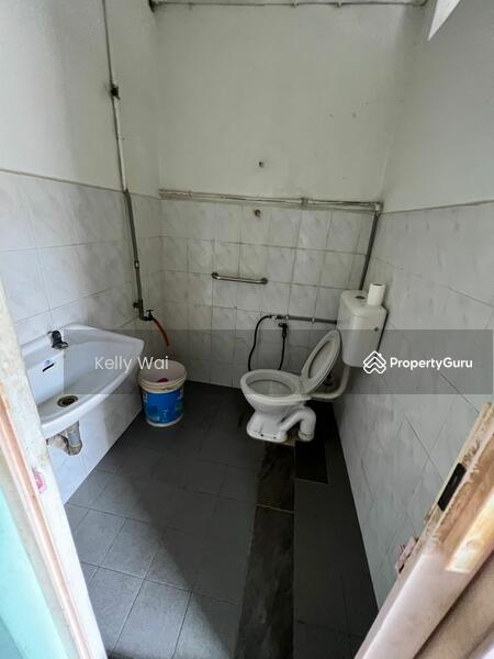 For Sale - Jalan Nakhoda @ Taman Tun Aminah Double Storey Shop Lot For Sale