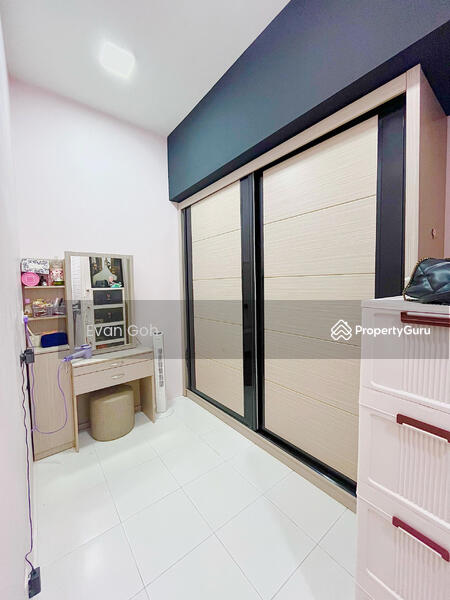 Untuk Dijual - The Lake Residence