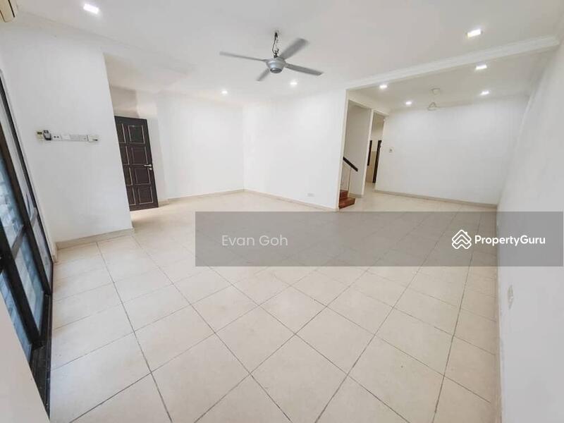For Sale - Puteri 11