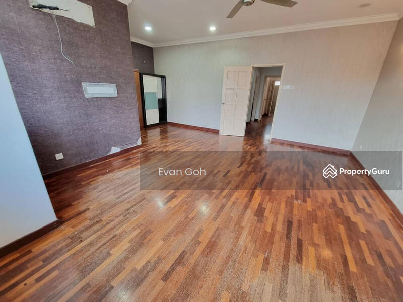 For Sale - Puteri 11