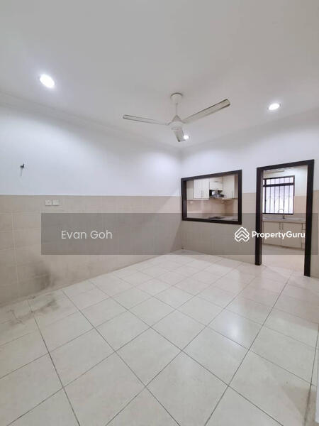 For Sale - Puteri 11