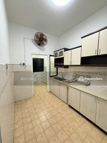 Untuk Dijual - Townhouse at Alam Damai