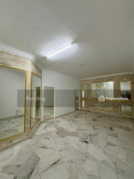 Untuk Dijual - Townhouse at Alam Damai