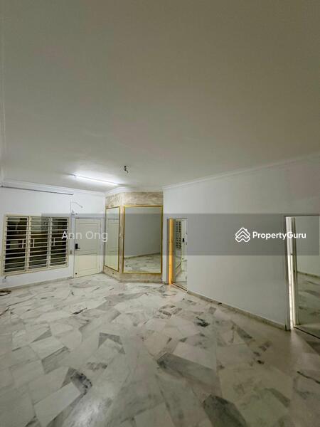 Untuk Dijual - Townhouse at Alam Damai