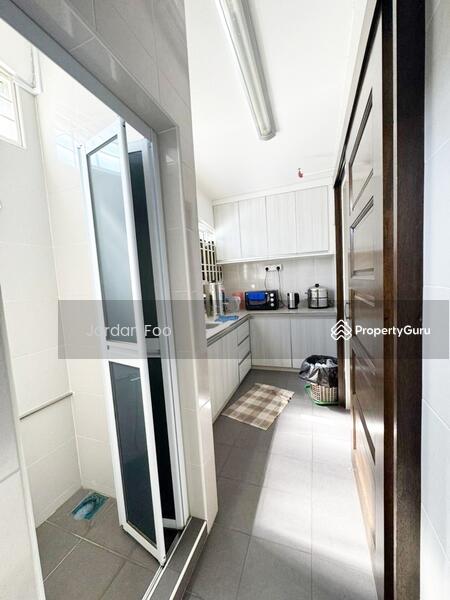 For Rent - One Square