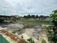For Rent - Commercial bungalow at Taman Melodies