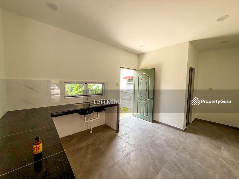 For Sale - Taman Bakawali Bukit Sentosa Double Storey Terrace House For Sale End Lot