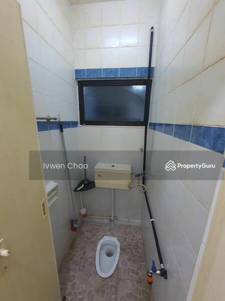 For Rent - Taman Daya